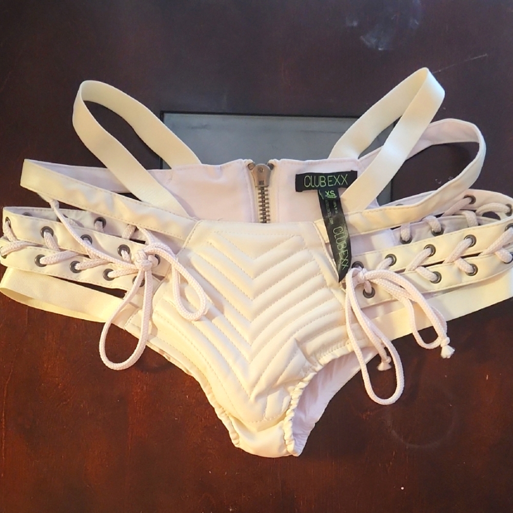 Clubexx White Bikini with Lace-Up Sides